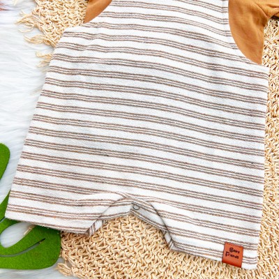 Conj. Camiseta e Jardineira em Linho Listrada - Caramelo